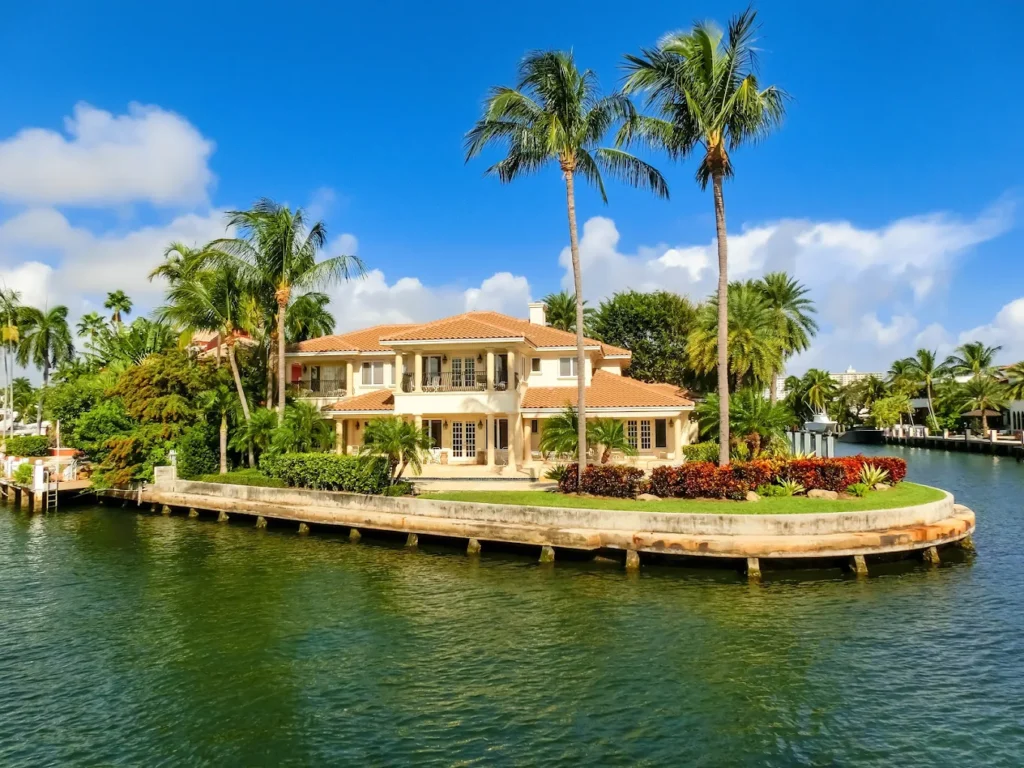 Waterfront Real Estate Services in Fort Lauderdale